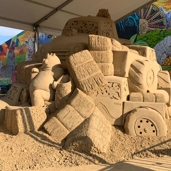 PRAISE THE MIGHTY KING 👑 - Picture 10 of 12